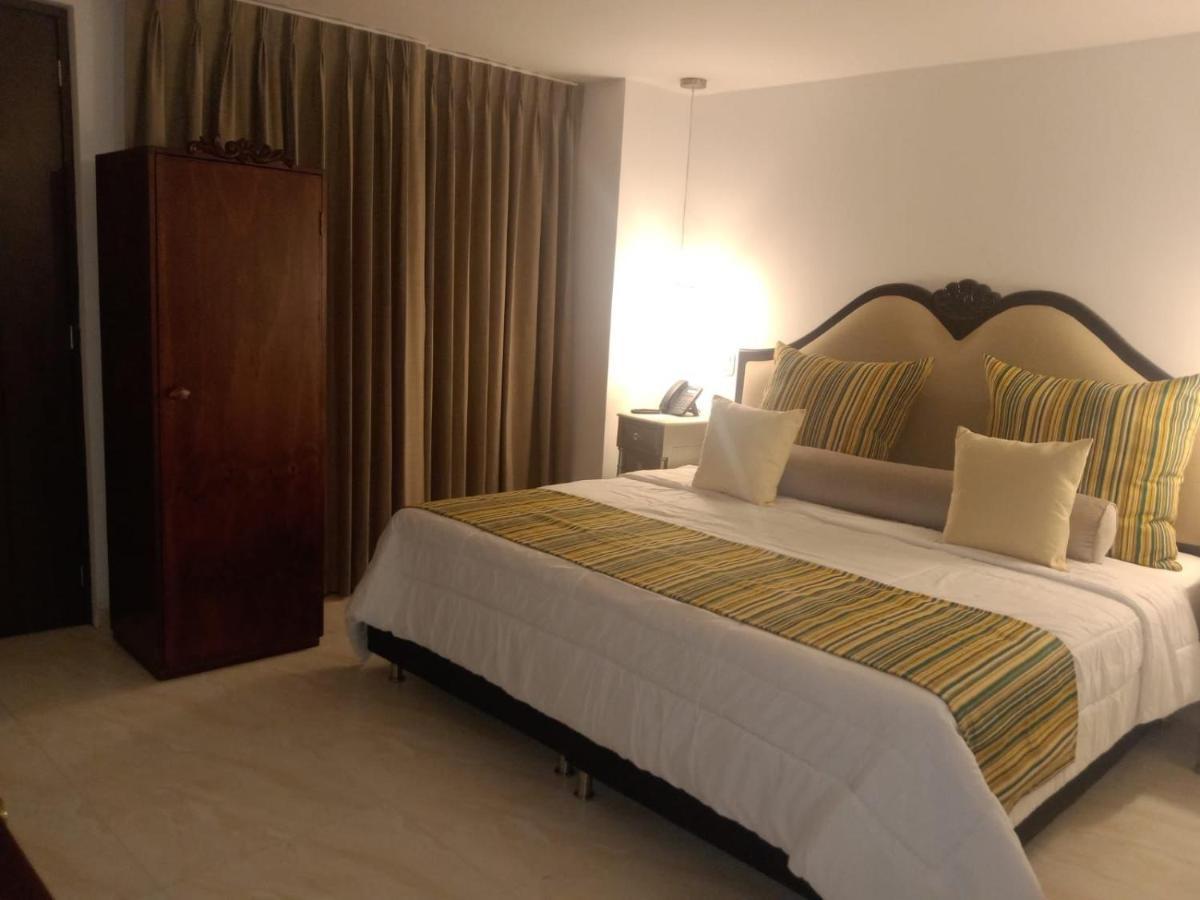 Hotel Dorado Plaza Calle Del Arsenal Cartagena Eksteriør billede